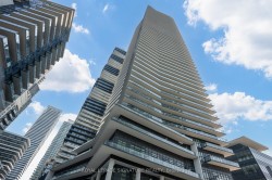 4210-38 Annie Craig Drive  Toronto, ON M8V 0G9