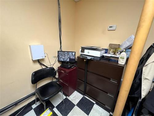 132-701 Regent Ave, Winnipeg, MB 