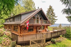 129 Mariko Pl  Salt Spring, BC V8K 1E1