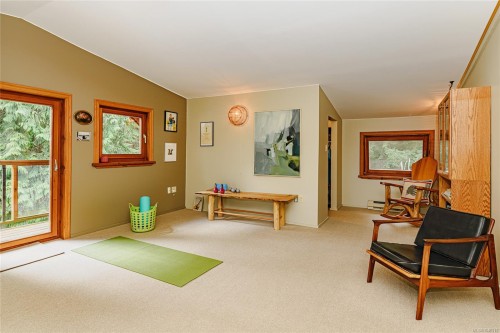 129 Mariko Pl, Salt Spring, BC 