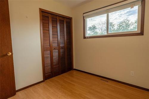 139 Borden Ave, Winnipeg, MB 