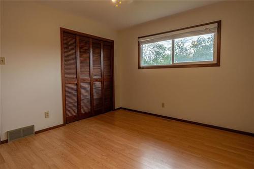 139 Borden Ave, Winnipeg, MB 