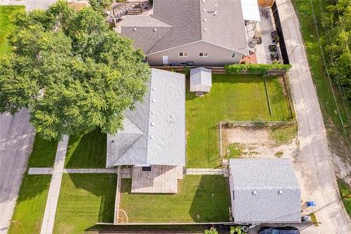 139 Borden Ave, Winnipeg, MB 