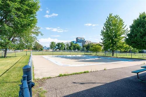 139 Borden Ave, Winnipeg, MB 