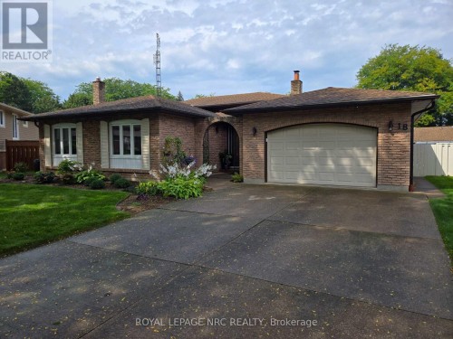 18 DEANNA CRESCENT  St. Catharines (Martindale Pond), ON L2N 6R9