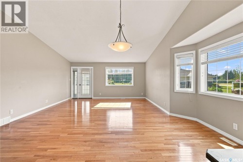 5012 Central Avenue, Waldheim, SK 