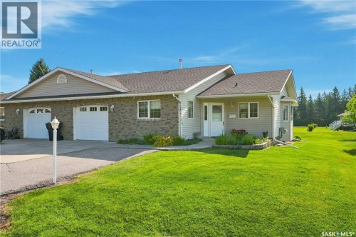 5012 Central Avenue, Waldheim, SK 