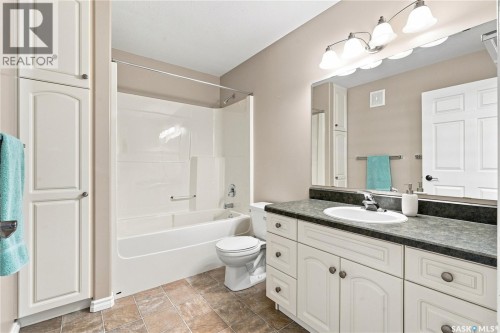 5012 Central Avenue, Waldheim, SK 