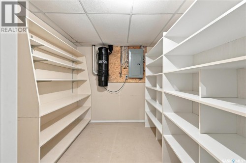 5012 Central Avenue, Waldheim, SK 