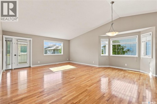5012 Central Avenue, Waldheim, SK 