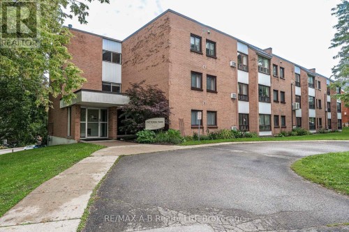 104 - 97 HURON STREET  Stratford, ON N5A 5S7