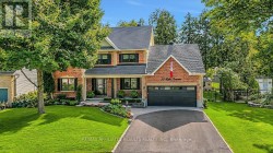 39 KYLE AVENUE Ottawa, ON K2S 1G9