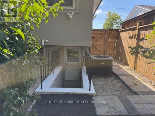 BASEMENT - 1173 SIXTH LINE , Oakville, Ontario L6H 1W8 4