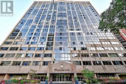 2112 - 15 MAITLAND PLACE Toronto, ON M4Y 2X3