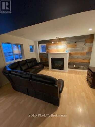 24 COBURN CRESCENT , New Tecumseth, Ontario L0G 1A0 4