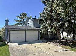 56 Hathway RD  Winnipeg, MB R2G 2P5