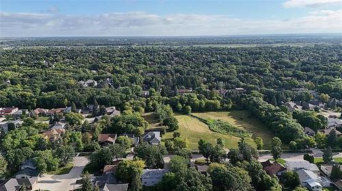56 Hathway Rd, Winnipeg, MB 