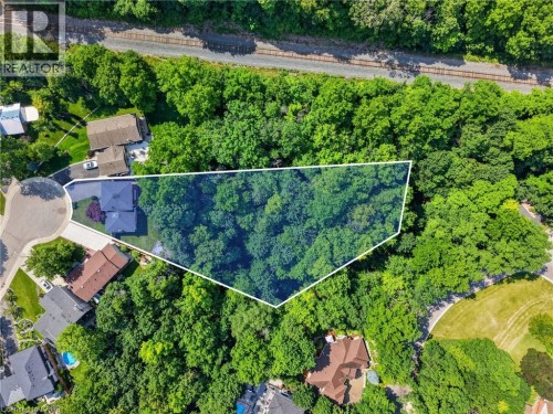 Wooded lot with mature trees - 9 Leslie Drive, Hamilton, ON 