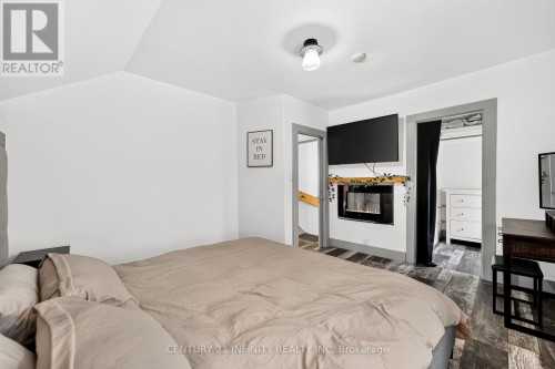 13 Main Street, Cavan Monaghan, ON 