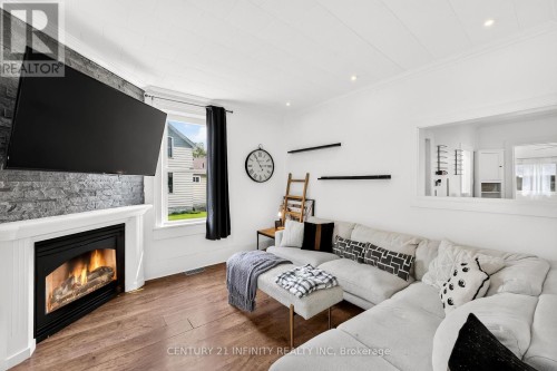 13 Main Street, Cavan Monaghan, ON 