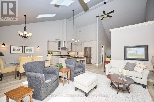 14 Tulip Tree Common, St. Catharines (Grapeview), ON 