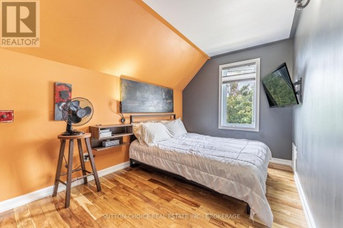 372 Third Avenue E, North Bay (Central), ON 