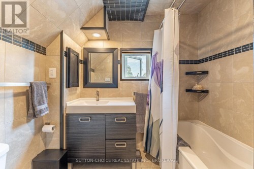 372 Third Avenue E, North Bay (Central), ON 