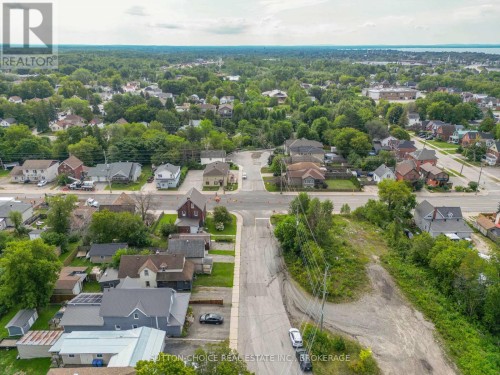 372 Third Avenue E, North Bay (Central), ON 