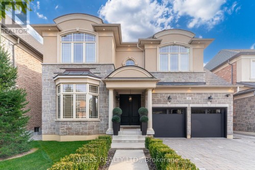 43 CHESNEY CRESCENT , Vaughan, Ontario L4H 4A5 2