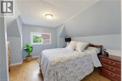 23 Nightingale Street, Hamilton, ON 