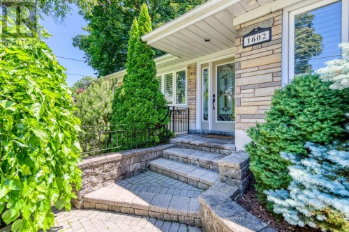 1602 Lincolnshire Boulevard, Mississauga, ON 