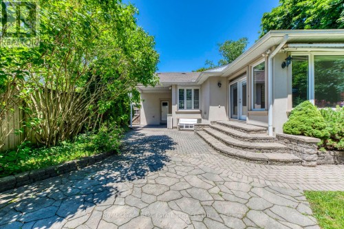 1602 Lincolnshire Boulevard, Mississauga, ON 