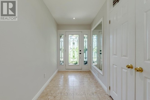 1602 Lincolnshire Boulevard, Mississauga, ON 
