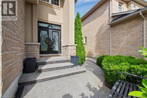 215 Vinton Road, Ancaster, ON 