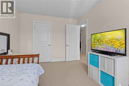 215 Vinton Road, Ancaster, ON 
