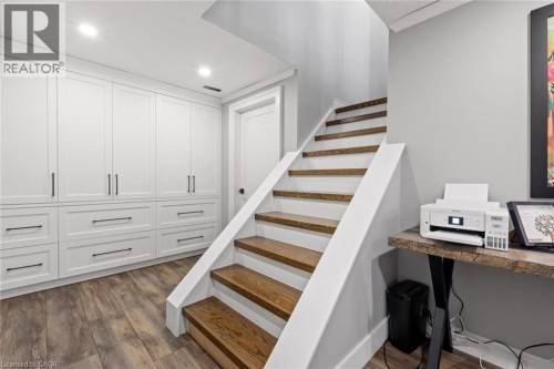 215 Vinton Road, Ancaster, ON 