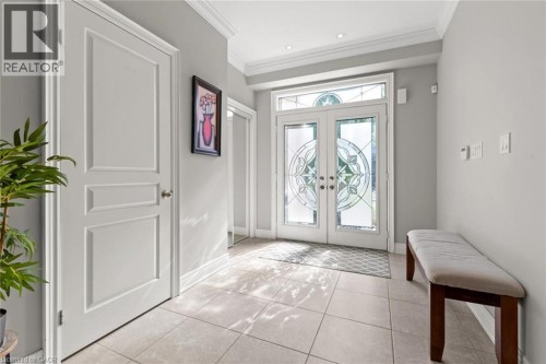 215 Vinton Road, Ancaster, ON 