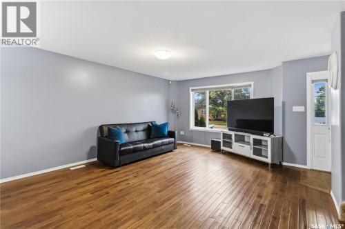 205B 3Rd Avenue, Aberdeen, SK 