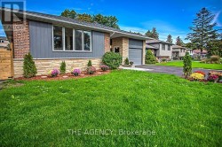 14 WARESIDE ROAD  Toronto, ON M9C 3B2