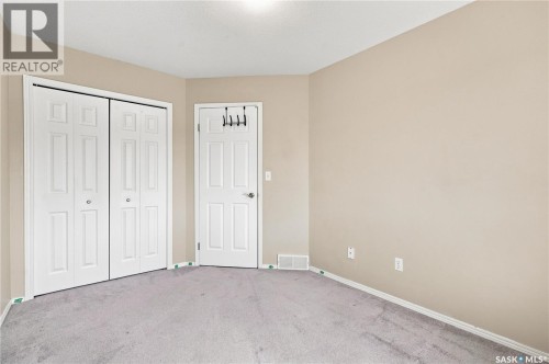 18 110 Keevil Crescent, Saskatoon, SK 