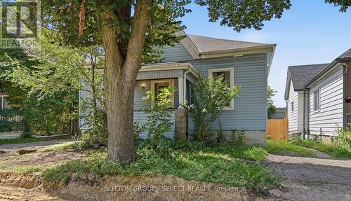 563 ONTARIO STREET  London East (East G), ON N5W 3X9