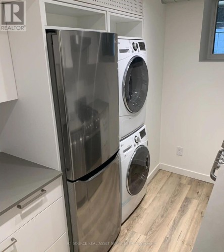 A - 56 JONES AVENUE , Toronto, Ontario M4M 2Z8 4