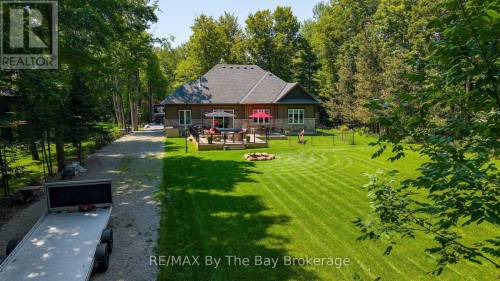 81 Spruce Street, Tiny, ON 