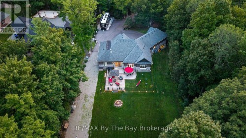 81 Spruce Street, Tiny, ON 