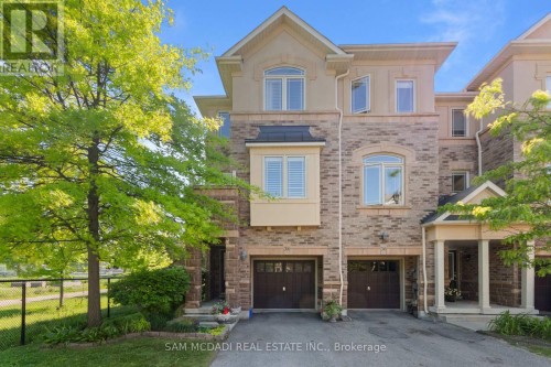 38 - 6625 FALCONER DRIVE  Mississauga, ON L5N 0C8