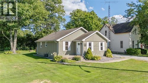 452 MAUDE STREET  Petrolia, ON N0N 1R0