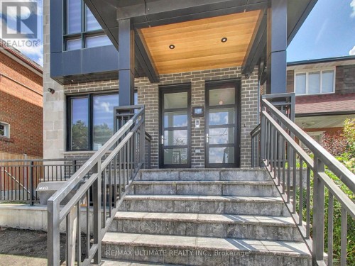 201 - 387 GLENHOLME AVENUE , Toronto, Ontario M6E 3E6 2