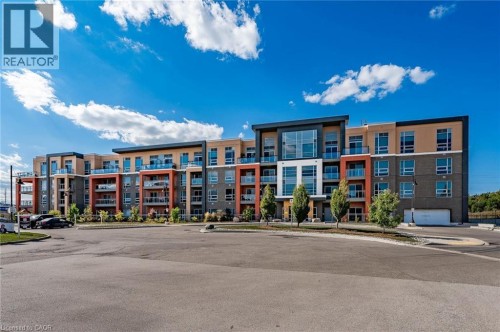4040 UPPER MIDDLE Road Unit# 106  Burlington, ON L7M 0H2