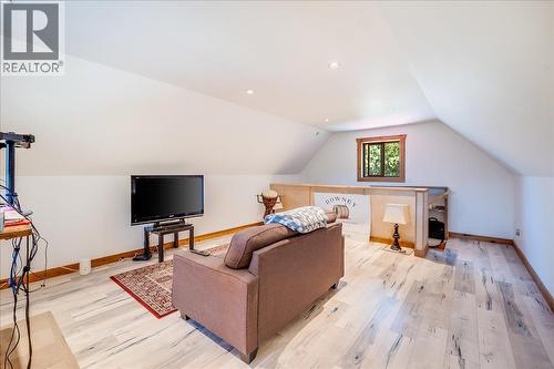 3213 Vindusky Road, Nelson, BC 