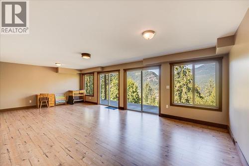 3213 Vindusky Road, Nelson, BC 